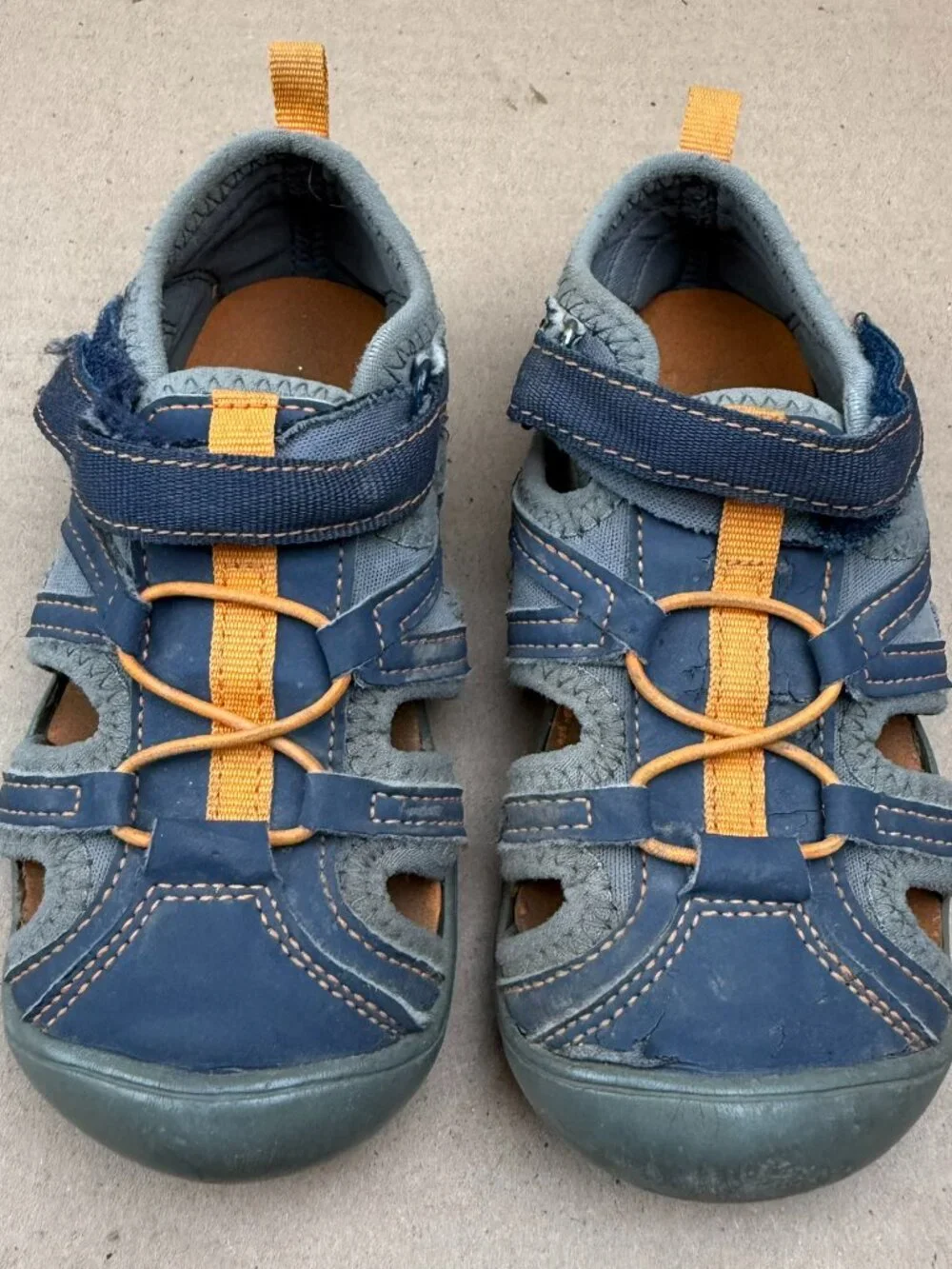 unisex kids Water Sandals Size 9 Blue Orange Closed Toe Summer Shoes WEAR DAMAGE